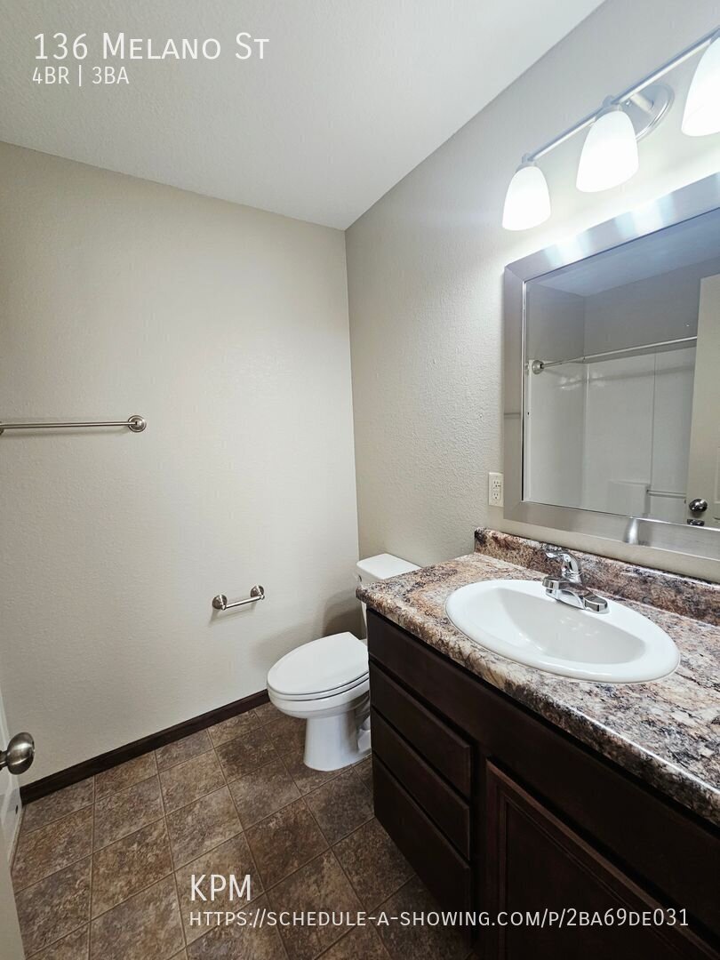 4 BED | 3 BATH | DOUBLE GARAGE | MALL RIDGE property image