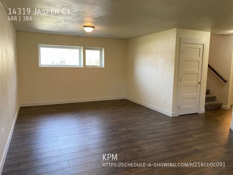 4 BED | 3 BATH | SPLIT FOYER | DOUBLE GARAGE | PET NEGOTIABLE | SUMMERSET property image