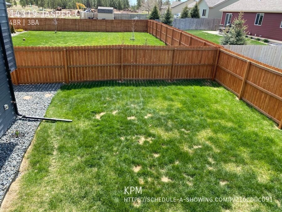 4 BED | 3 BATH | SPLIT FOYER | DOUBLE GARAGE | PET NEGOTIABLE | SUMMERSET property image