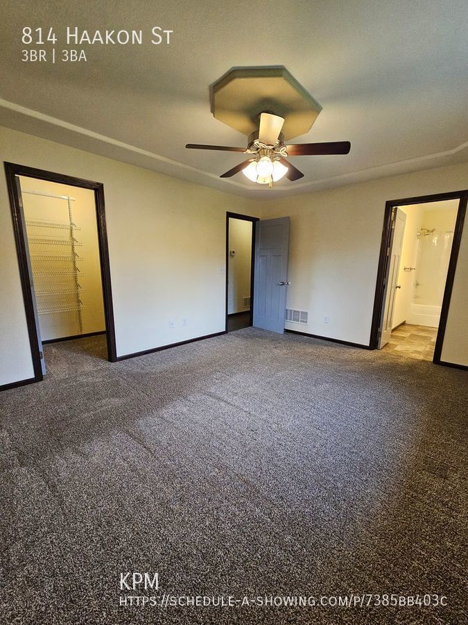 3 BED | 2.5 BATH | SPLIT-FOYER HOME | DOUBLE GARAGE | RAPID VALLEY property image