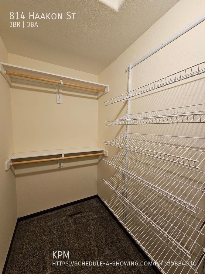 3 BED | 2.5 BATH | SPLIT-FOYER HOME | DOUBLE GARAGE | RAPID VALLEY property image