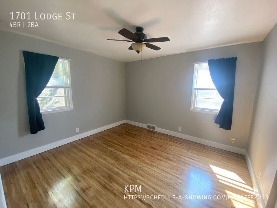 4 BED | 1.5 BATH | HOME | CARPORT | WEST property image
