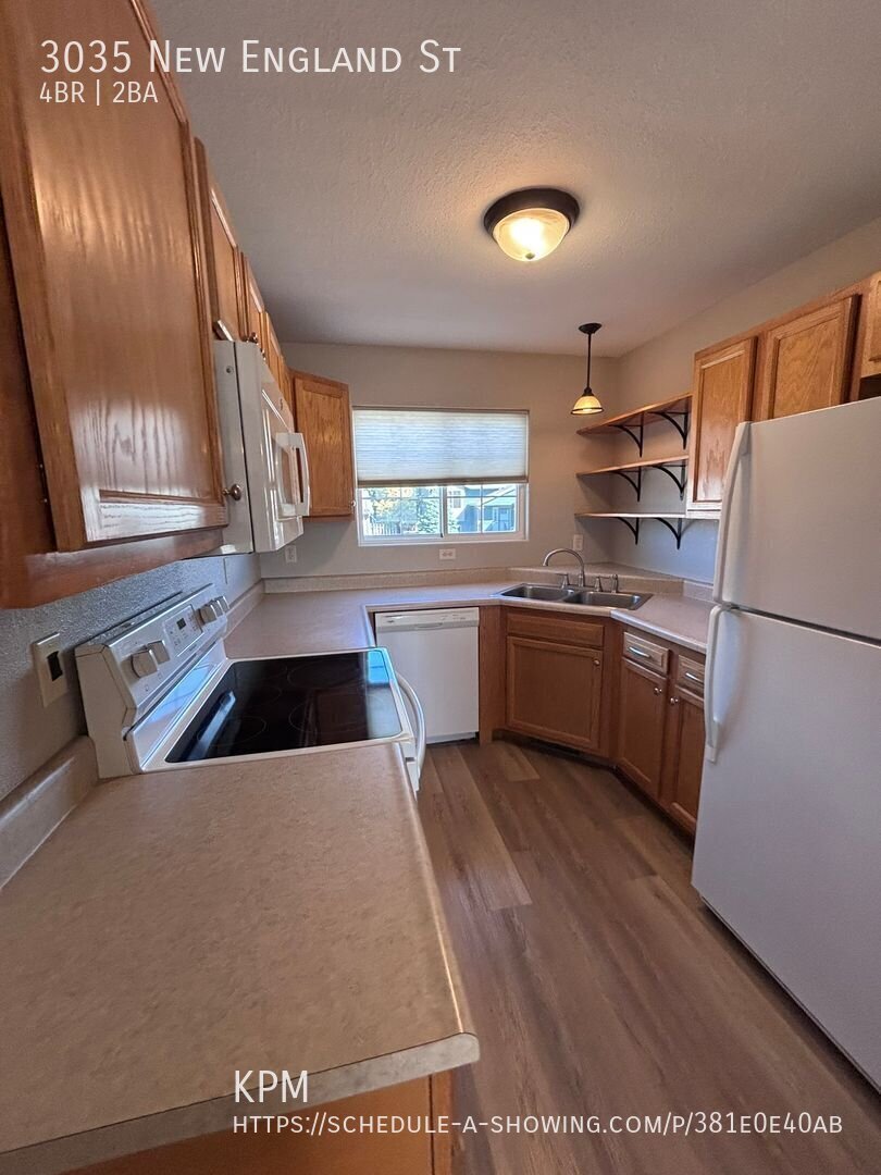 4 BED | 2 BATH | DOUBLE GARAGE | PET NEGOTIABLE | RAPID VALLEY property image