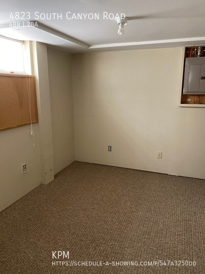 4 BEDROOM | 2 BATH | LARGE FENCED IN YARD | WEST property image
