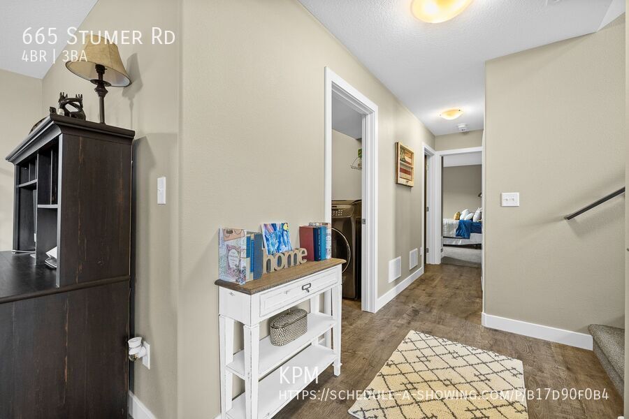 4 BED | 3 BATH | TRIPLE CAR GARAGE | SOUTH | PET NEGOTIABLE property image