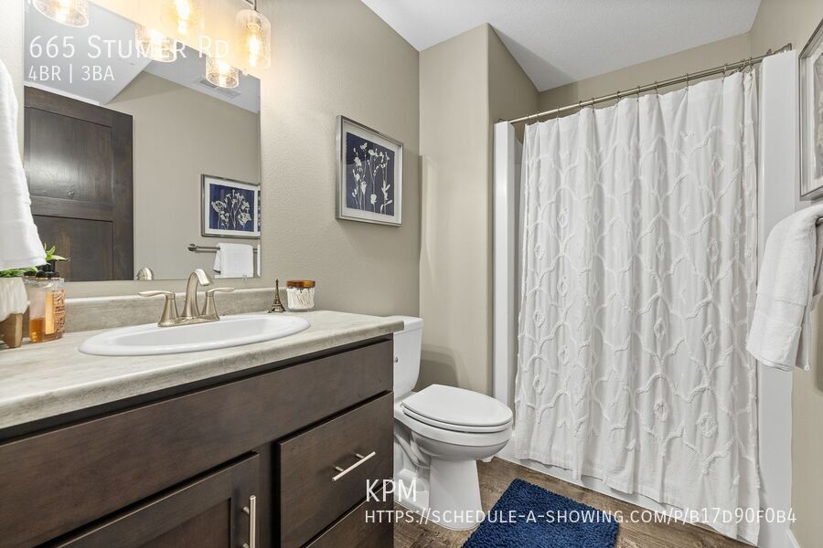 4 BED | 3 BATH | TRIPLE CAR GARAGE | SOUTH | PET NEGOTIABLE property image