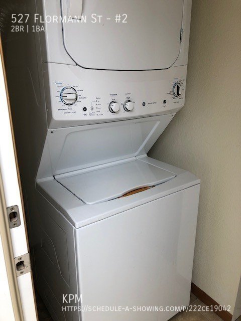 2 BEDROOM | 1 BATH | WASHER & DRYER| SOUTH property image