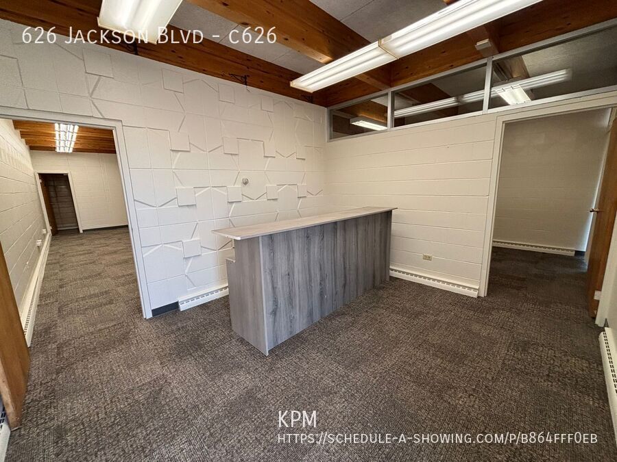 WESTSIDE COMMERCIAL SPACE property image
