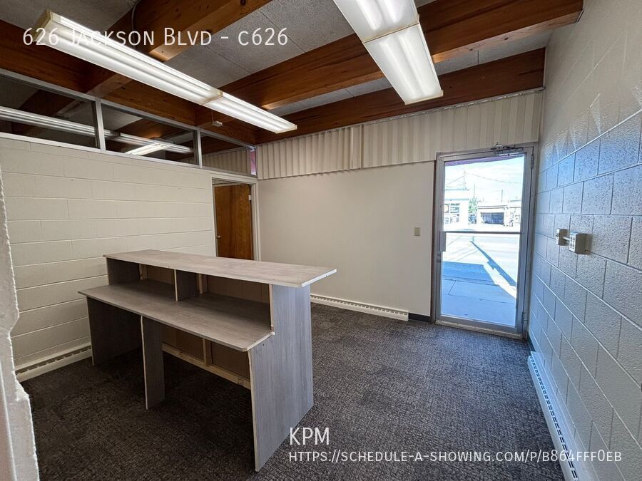 WESTSIDE COMMERCIAL SPACE property image
