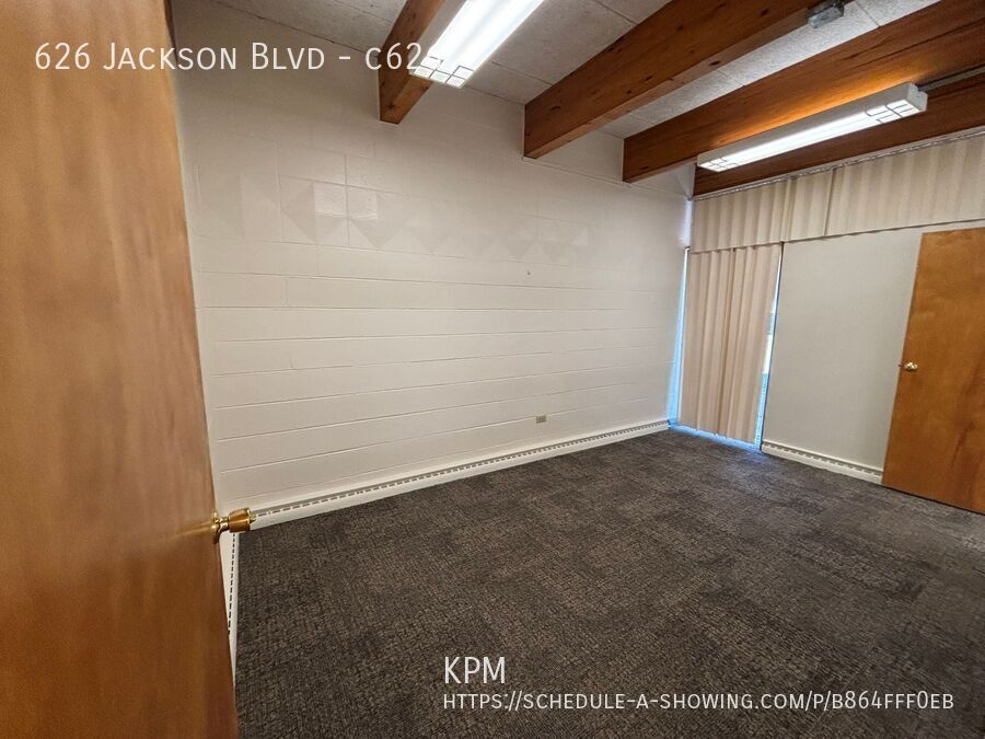 WESTSIDE COMMERCIAL SPACE property image