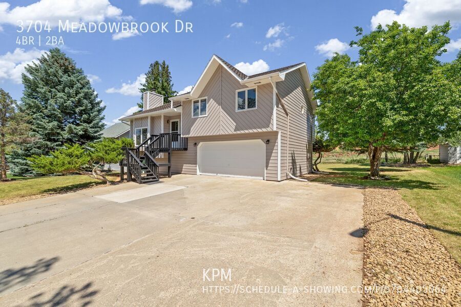 4 BED | 2 BATH | DOUBLE GARAGE | WEST property image