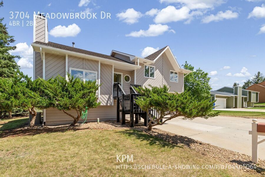 4 BED | 2 BATH | DOUBLE GARAGE | WEST property image