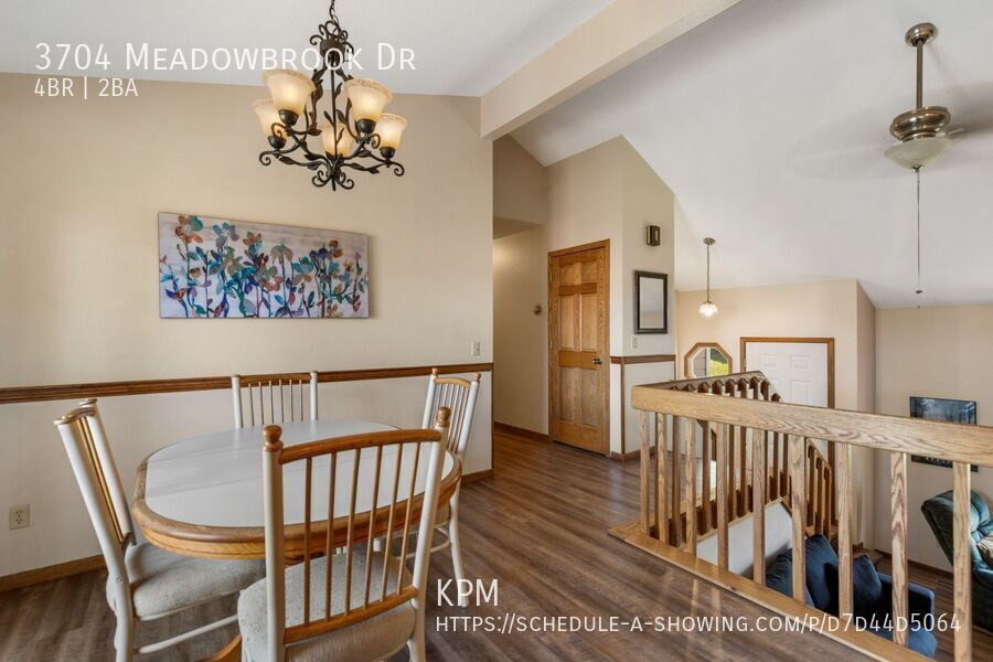 4 BED | 2 BATH | DOUBLE GARAGE | WEST property image