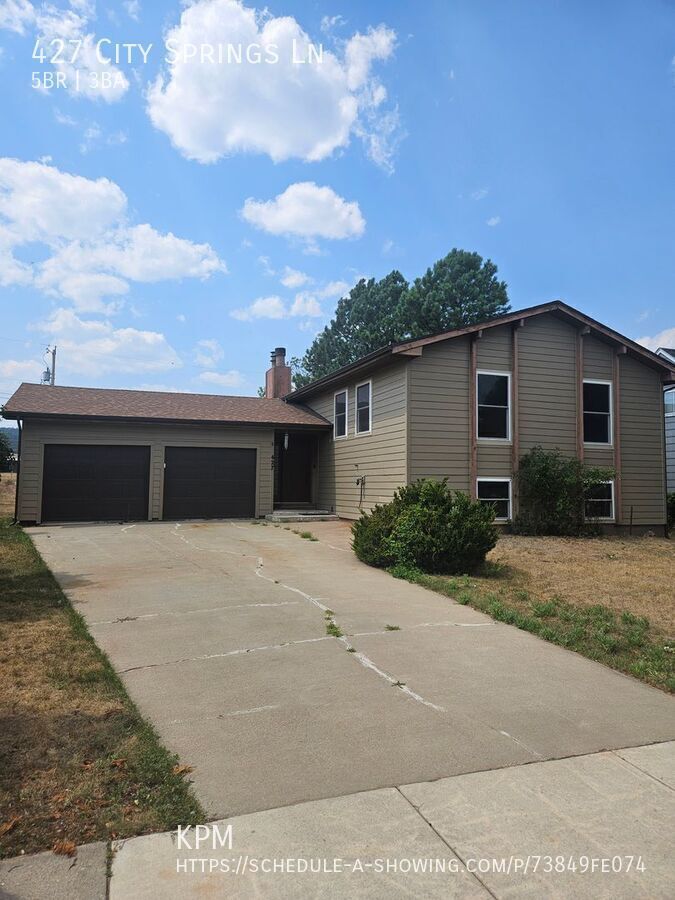 5 BED | 3 BATH | WEST SIDE HOME | DOUBLE GARAGE property image