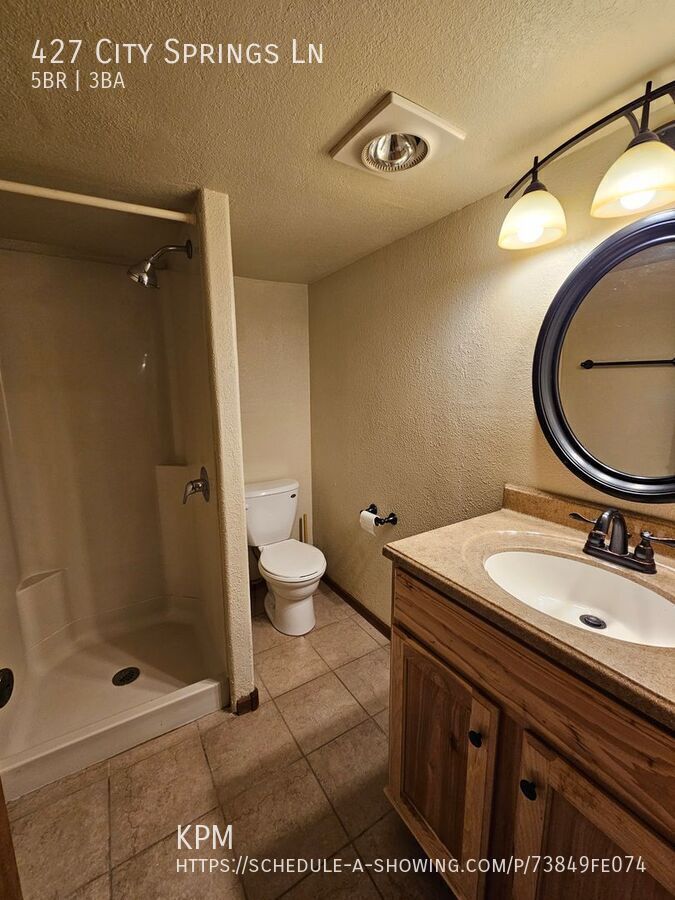 5 BED | 3 BATH | WEST SIDE HOME | DOUBLE GARAGE property image