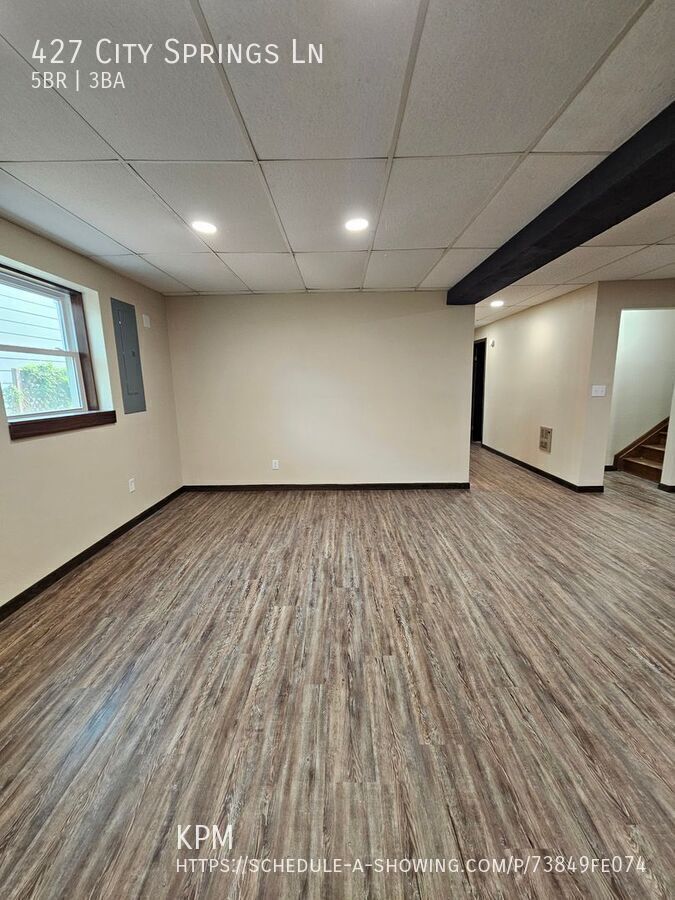 5 BED | 3 BATH | WEST SIDE HOME | DOUBLE GARAGE property image