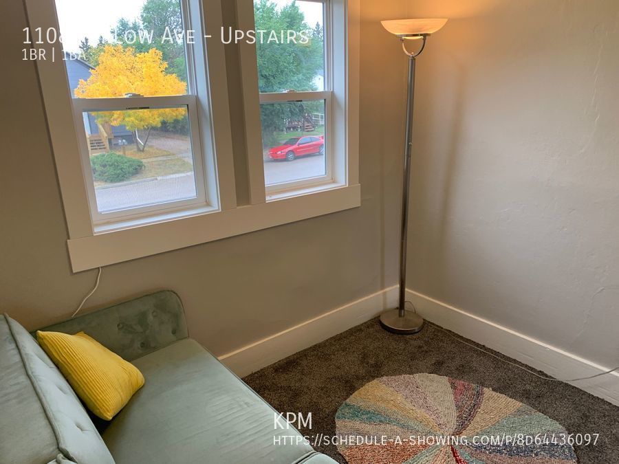 1 BED | 1 BATH | + OFFICE | UPPER-LEVEL APARTMENT | NORTH property image