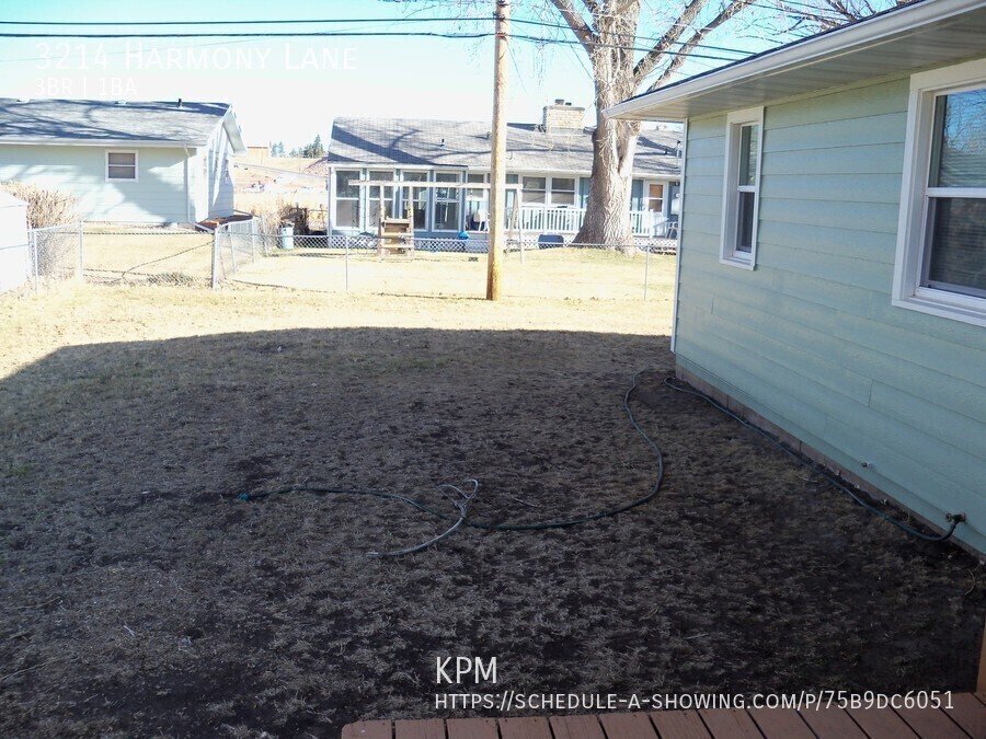 3 BED | 1 BATH | SINGLE-LEVEL | WEST property image