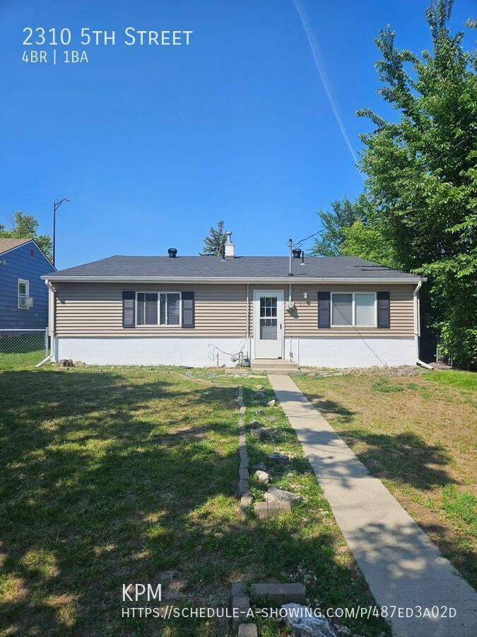 4 BED | 1 BATH | SINGLE-LEVEL LIVING| SOUTH property image