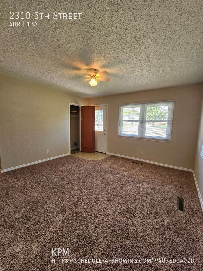 4 BED | 1 BATH | SINGLE-LEVEL LIVING| SOUTH property image
