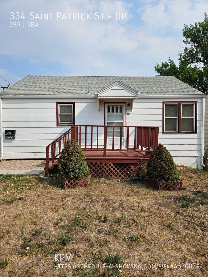 2 BED | 1 BATH | UPPER-LEVEL DUPLEX | UTILITIES INCLUDED property image