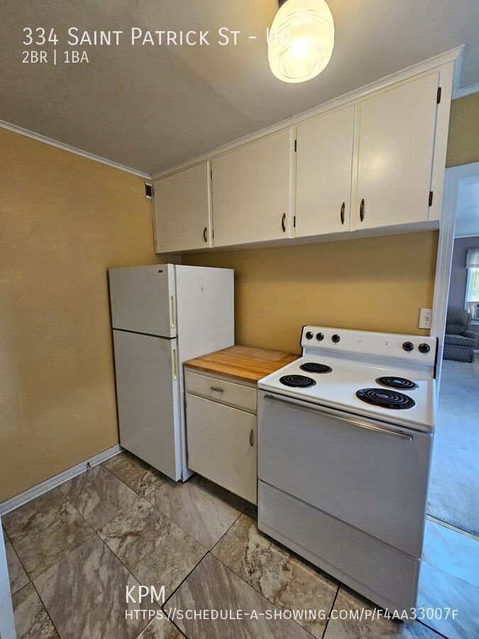 2 BED | 1 BATH | UPPER-LEVEL DUPLEX | UTILITIES INCLUDED property image