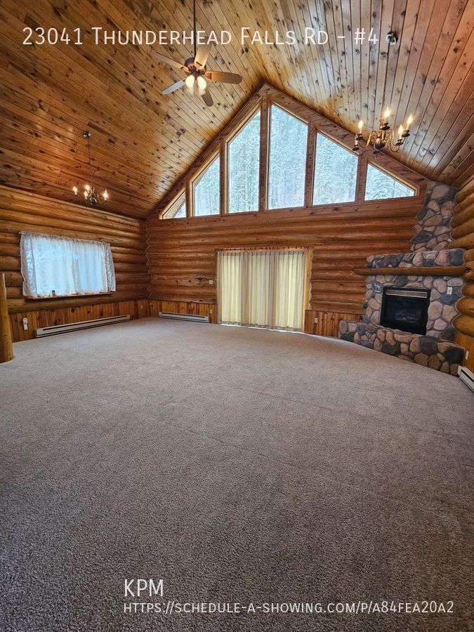 LOG COTTAGE IN THE HILLS | 1 BEDROOM | 1 BATH property image