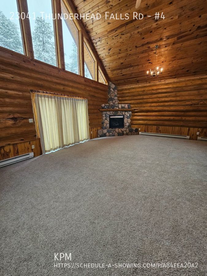 LOG COTTAGE IN THE HILLS | 1 BEDROOM | 1 BATH property image