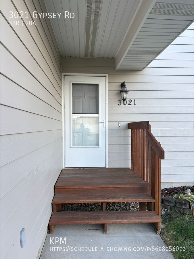 3 BED | 2 BATH | SPLIT-FOYER HOME | RAPID VALLEY property image