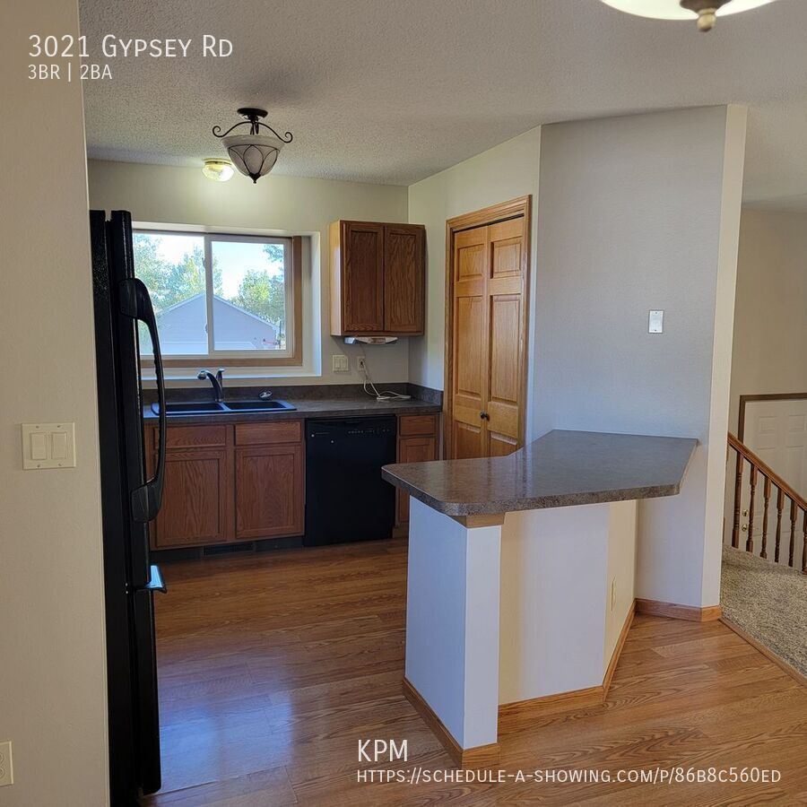 3 BED | 2 BATH | SPLIT-FOYER HOME | RAPID VALLEY property image