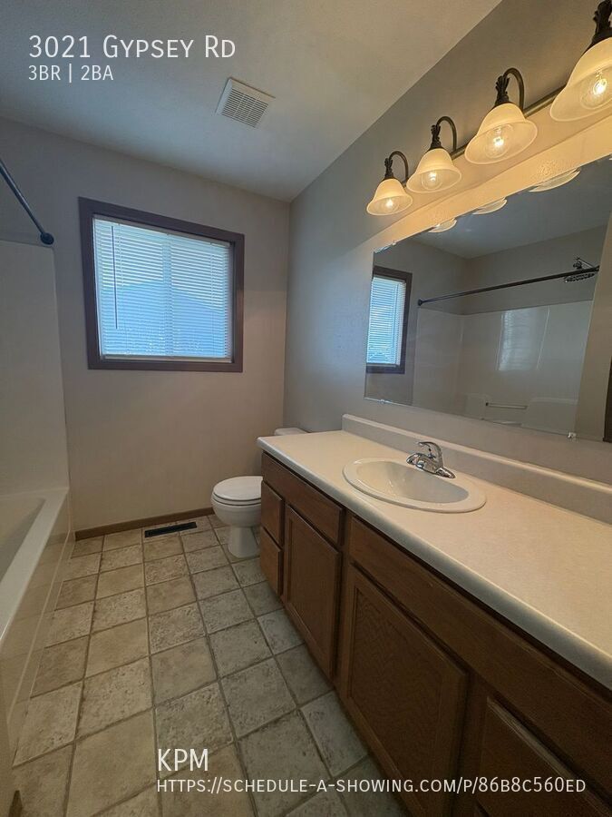 3 BED | 2 BATH | SPLIT-FOYER HOME | RAPID VALLEY property image