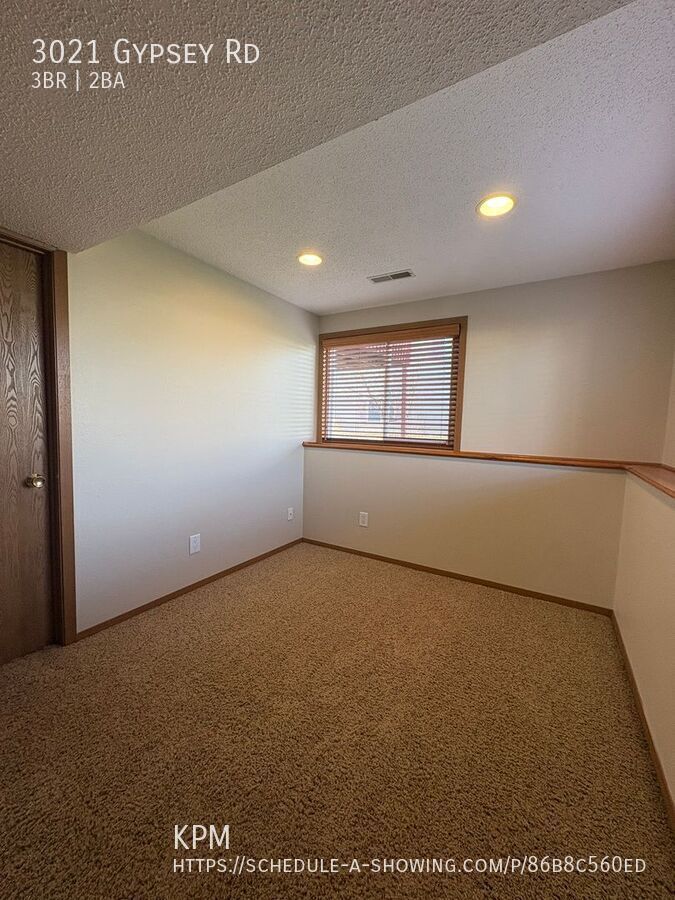 3 BED | 2 BATH | SPLIT-FOYER HOME | RAPID VALLEY property image