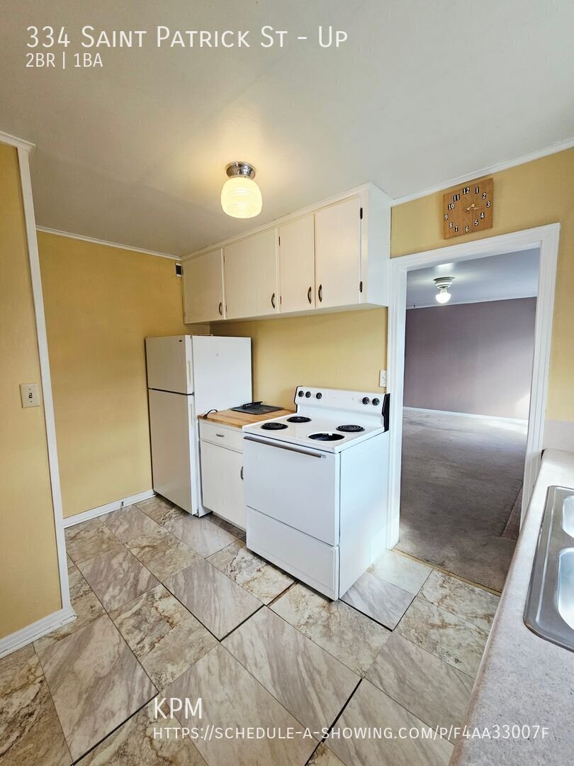 2 BED | 1 BATH | UPPER-LEVEL DUPLEX | UTILITIES INCLUDED property image