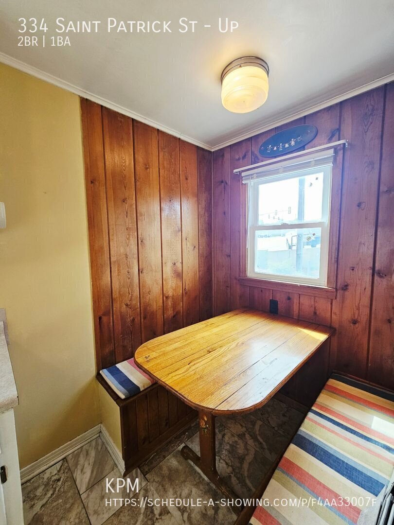 2 BED | 1 BATH | UPPER-LEVEL DUPLEX | UTILITIES INCLUDED property image