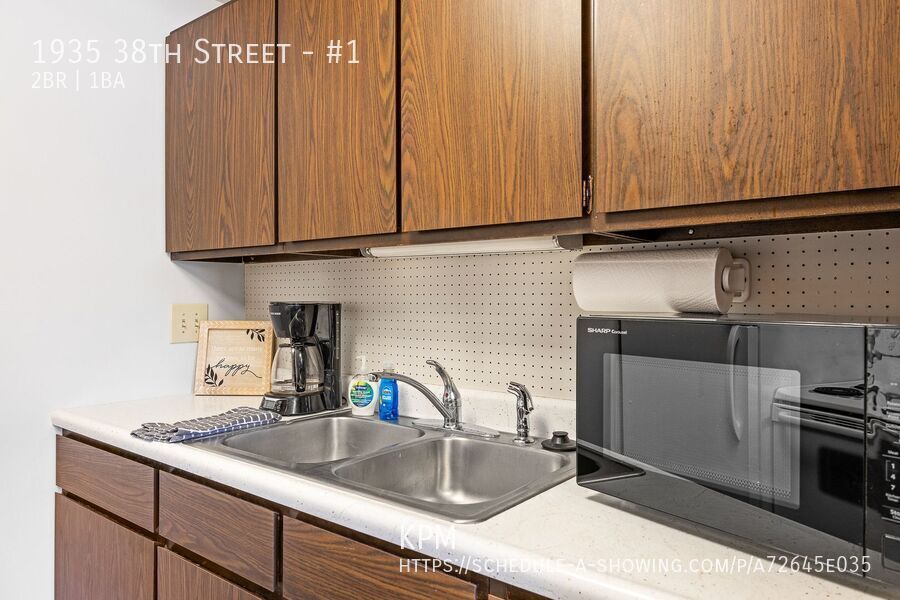 2 BEDROOM | 1 BATH | MAIN LEVEL APARTMENT | FURNISHED | UTILITIES INCLUDED property image