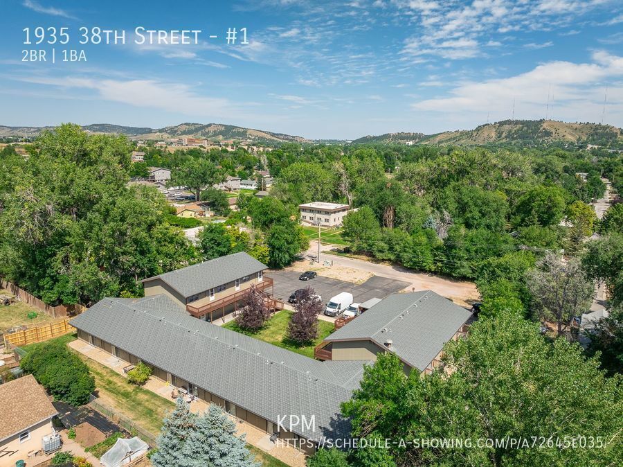 2 BEDROOM | 1 BATH | MAIN LEVEL APARTMENT | FURNISHED | UTILITIES INCLUDED property image