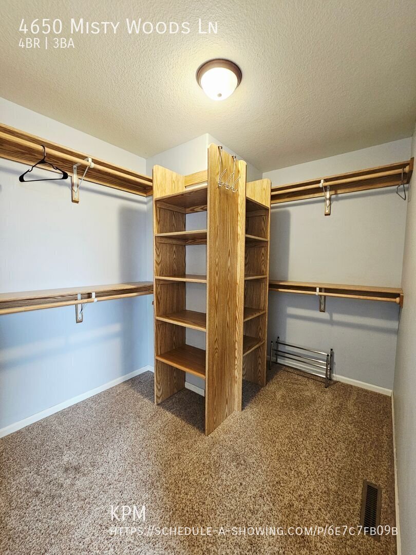 4 BED | 3 BATH | DOUBLE GARAGE | PET NEGOTIABLE | AUBURN HILLS property image